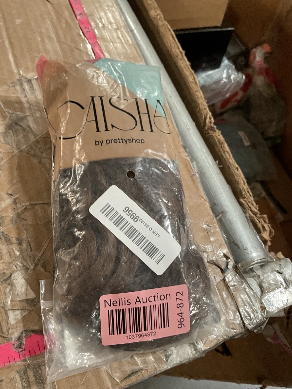 Photo 1 of (USED/FAIR) (BAGGED) CAISHA 16" Hairpiece Ponytail Clip On Extension Voluminous Wavy Brown H216LPNO351229956
