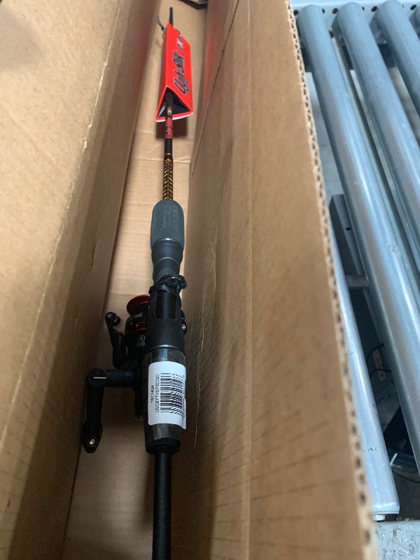 Photo 1 of ***ONLY BOTTOM HALF***

Ugly Stik GX2 Youth Spinning Reel and 5'6" Fishing Rod Combo, Red/Gold, 2-Piece, Graphite and Fiberglass Rod with Clear Tip Design