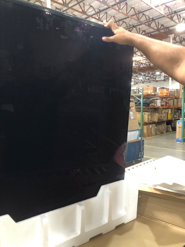 Photo 1 of ***DOES NOT POWER ON***

 Sony QD-OLED 77 inch BRAVIA XR A95L Series 4K Ultra HD TV: Smart Google TV with Dolby Vision HDR and Exclusive Gaming Features for The PlayStation® 5 XR77A95L- Latest Model,Black