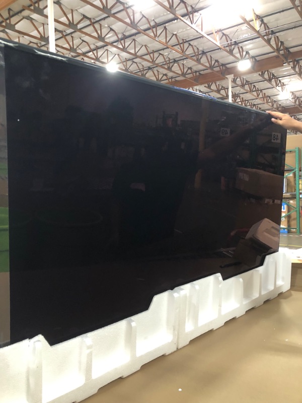 Photo 1 of ***DOES NOT POWER ON***

 Sony QD-OLED 77 inch BRAVIA XR A95L Series 4K Ultra HD TV: Smart Google TV with Dolby Vision HDR and Exclusive Gaming Features for The PlayStation® 5 XR77A95L- Latest Model,Black