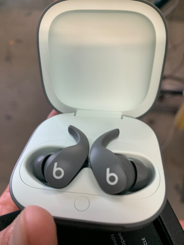 Photo 1 of **PRE USED**ONLY 1 WORKS**
Beats Fit Pro - True Wireless Noise Cancelling Earbuds - Apple H1 Headphone Chip, Compatible with Apple & Android, Class 1 Bluetooth®, Built-in Microphone, 6 Hours of Listening Time – Sage Gray
