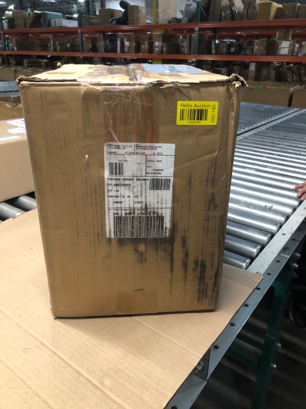 Photo 1 of *USED AND DIRTY*
Lasko 15” Professional Utility Fan for Job Site, 375 CFM, Pivoting High Velocity Blower Fans, 3 Speeds, 2 Accessory Outlets 120V, Black, U15617