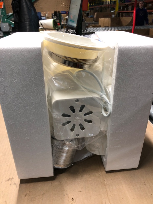 Photo 1 of ***(NO RETURNS OR REFUNDS/ FOR PARTS ONLY/ MAJOR DAMAGE)***
VIVOHOME Bathroom Exhaust Fan with Light, 165CFM Shower Ventilation Exhaust Fan with 6500K LED Light Combo,Ceiling Mount w/ 4" Duct Hose 2.5 Sones Square Fan, Cool White Light