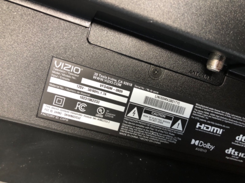 Photo 1 of ***USED - POWERS ON - UNABLE TO TEST FURTHER - SEE PICTURES***
VIZIO 40-inch Full HD 1080p Smart TV with DTS Virtual: X, Alexa Compatibility, Google Cast Built-in, Bluetooth Headphone Capable, (VFD40M-08 New)