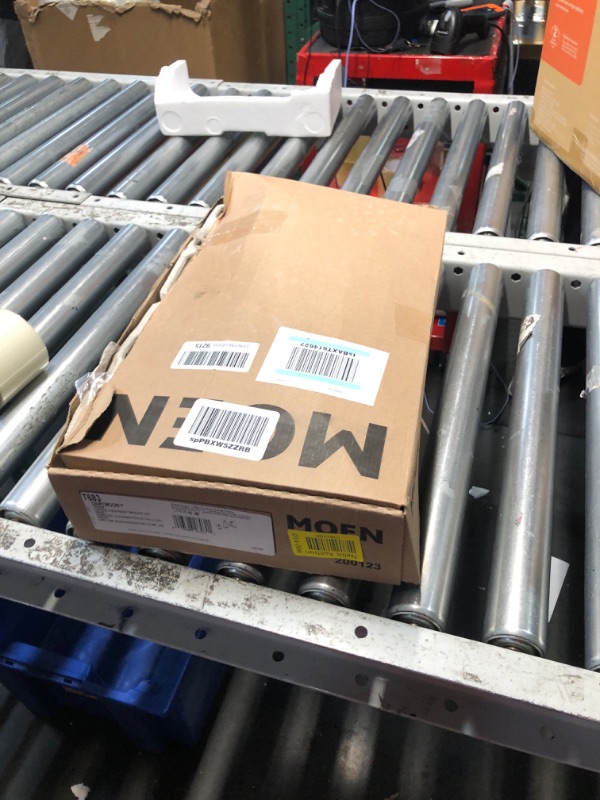Photo 1 of ***PARTS ONLY***Moen T683 Dartmoor two-handle high arc roman tub faucet, Chrome, 1