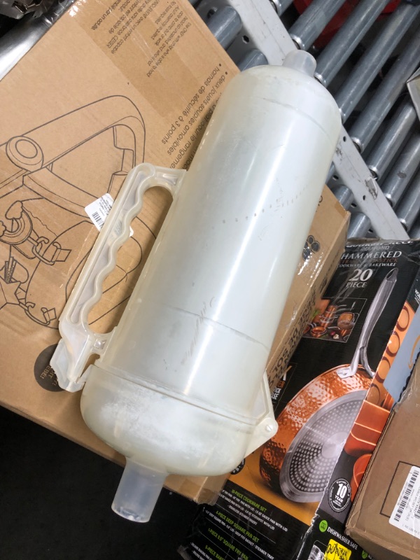 Photo 1 of ***USED - INCOMPLETE - SEE PICTURES***
Pentair R211084 186A Clear Leaf Trap with Handle for Pool Cleaner