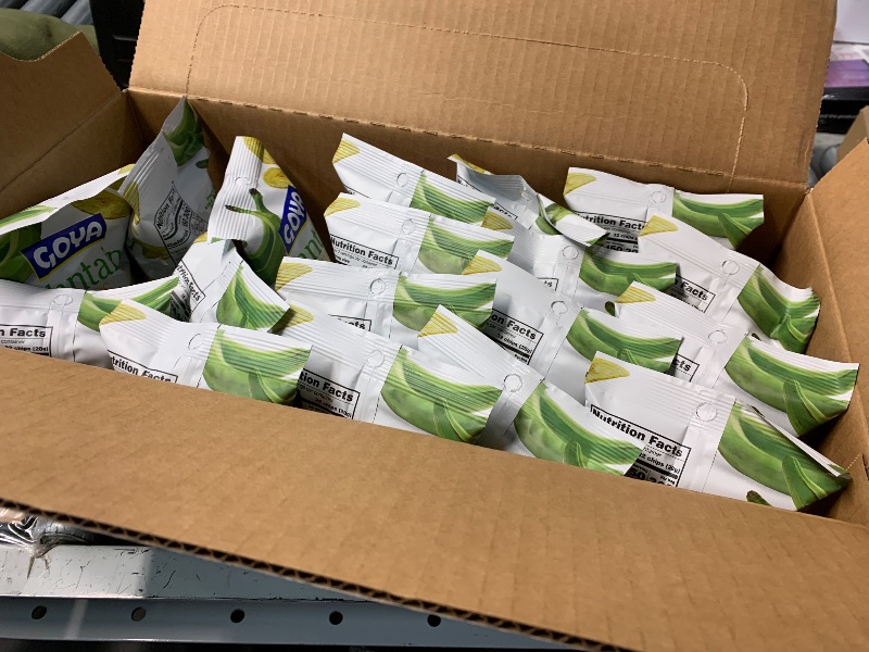 Photo 1 of (MISSING 2) Goya Foods Plantain Chips, Original, 2 Ounce (Pack of 20) (EXP:12/20/25)