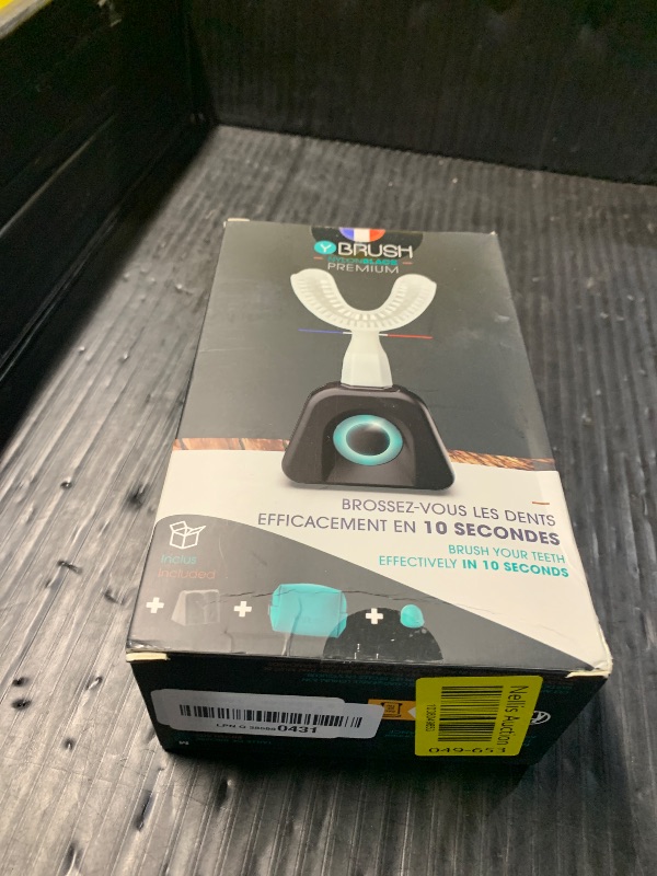 Photo 1 of ***FACTORY SEALED***
Y-Brush - Electric Toothbrush - Y-Shaped Brush - 3 Months Battery Life - NylonBlack Premium Pack