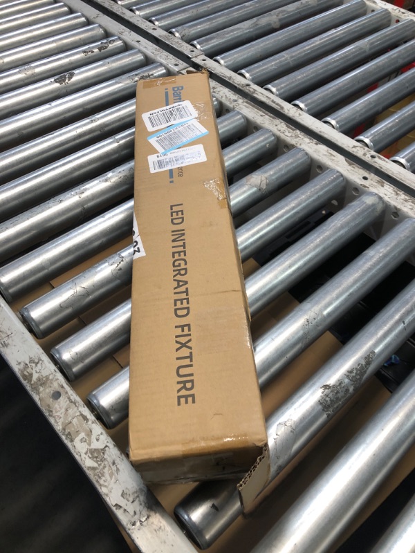 Photo 1 of (Pack of 6) Barrina LED T5 Integrated Single Fixture