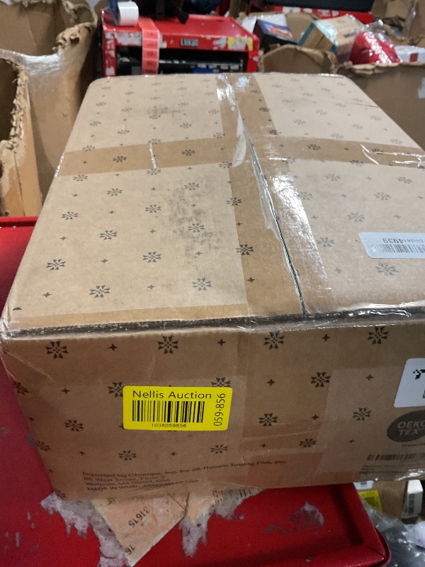 Photo 1 of ***FACTORY SEALED***Beckham Hotel Collection Bed Pillows Standard / Queen Size Set of 2 - Down Alternative Bedding Gel Cooling Pillow for Back, Stomach or Side Sleepers