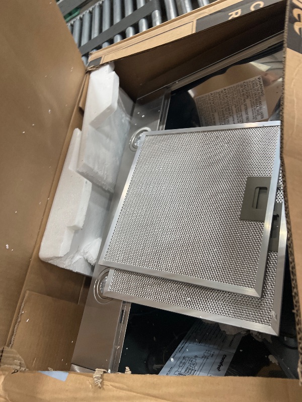 Photo 1 of (for parts, unfunctional)(COMFEE' CVP30W6AST Ducted Pyramid Range 450 CFM Stainless Steel Wall Mount Vent Hood with 3 Speed Exhaust Fan, 5-Layer Aluminum Permanent Filters, Two LED Lights, Convertible to Ductless, 30 inches