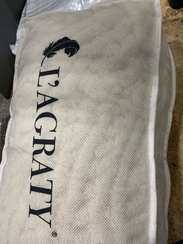 Photo 1 of L'AGRATY Chunky Knit Blanket Throw,Soft Chenille Yarn Throw 50x60?Handmade Thick Cable Knit Crochet Blanket, Large Rope Knot Throw Blanket for Couch Home Decor