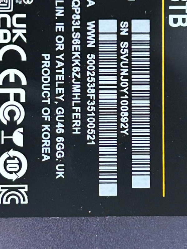 Photo 1 of SAMSUNG 870 QVO SATA III SSD 8TB 2.5" Internal Solid State Drive, Upgrade Desktop PC or Laptop Memory and Storage for IT Pros, Creators, Everyday Users, MZ-77Q8T0B