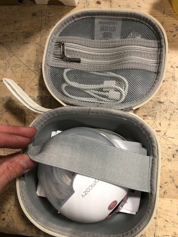 Photo 1 of ******USED********

Momcozy Breast Pump Hands Free M5, Wearable Breast Pump of Baby Mouth Double-Sealed Flange with 3 Modes & 9 Levels, Electric Breast Pump Portable - 24mm, 1 Pack Cozy Red