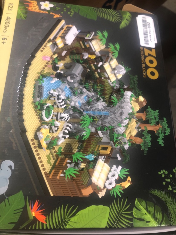 Photo 1 of wriyvngs Desert Micro Building Blocks Zoo Sets with Lions Elephants Zebras Zoological Wildlife Animals Park Building Kit Ideals Toy Present for Adults and Kid Age of 14+ 4800PCS
