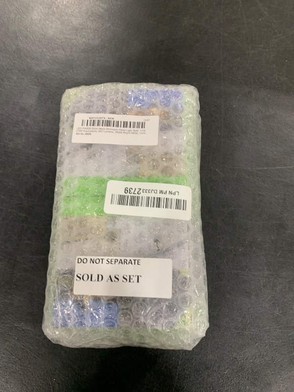 Photo 1 of LED PAR30 Short Neck Dimmable Flood Light Bulb, 11W (75W Equivalent), 900 Lumens, 3000k Bright White, 120V, Indoor/Outdoor, Energy Star Certified, UL Listed (2 Pack)