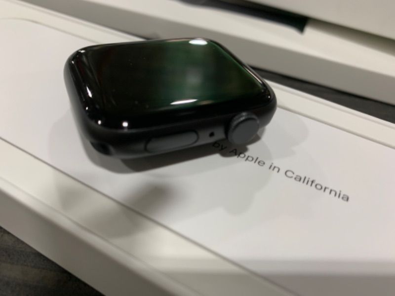 Photo 1 of Apple Watch SE GPS, 44mm Space Gray Aluminum Case w Black Sport Band