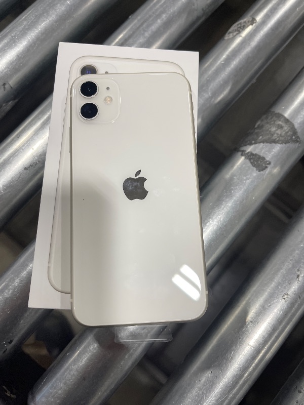 Photo 5 of Apple iPhone 11 [128GB, White] + Carrier Subscription [Cricket Wireless]