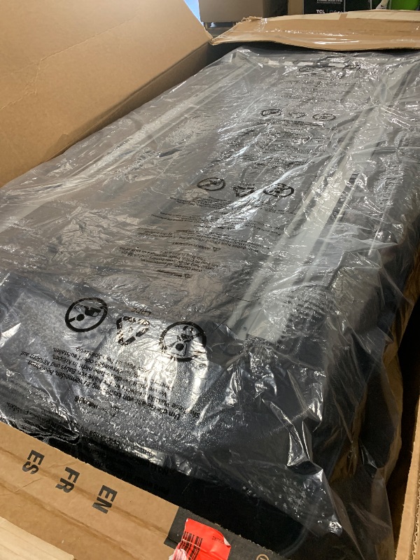 Photo 1 of Thule Force XT Rooftop Cargo Box, Large,Matte Black