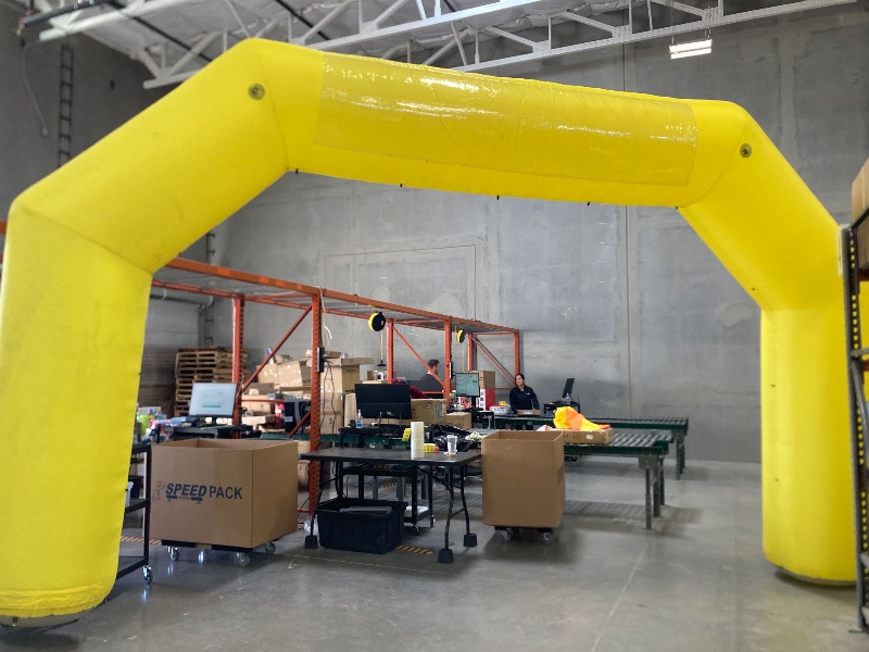 Photo 1 of Sewinfla 20Ft Inflatable Arch Inflatable Start Finish Line Arch with Blower,Outdoor Inflatable Archway for Party,5K Race,Advertising Commerce,School Sport Yellow