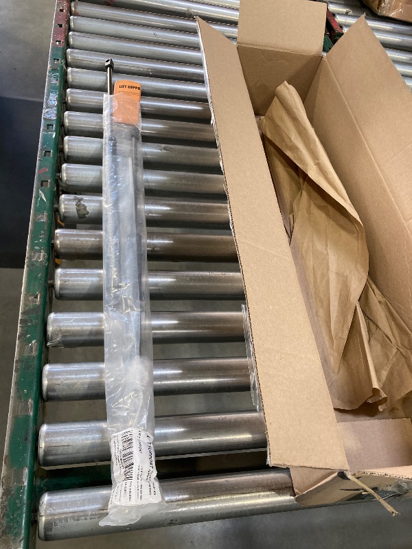Photo 1 of 2Pcs Rear Back liftgate Struts Lift Supports Compatible With 05-06 YUKON/YUKON XL 1500 2500-05-06 TAHOE/SUBURBAN 1500 2500 - Shock Gas Spring Prop Rod