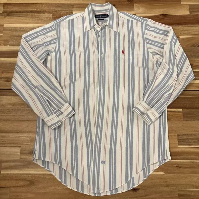 Photo 1 of Ralph Lauren Dress Shirt Men Long-Sleeved Button-Up Shirt  ( slim fit ) SIZE --- Medium 