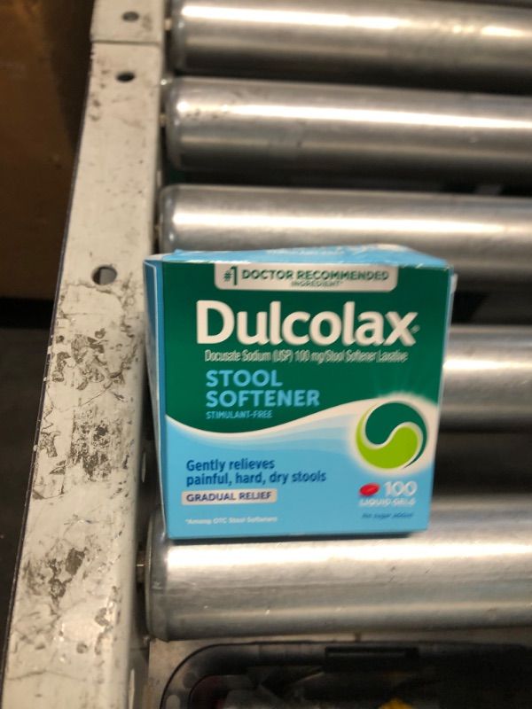 Photo 1 of (exp 04/2027)
Stool Softener Laxative Liquid Gel Capsules