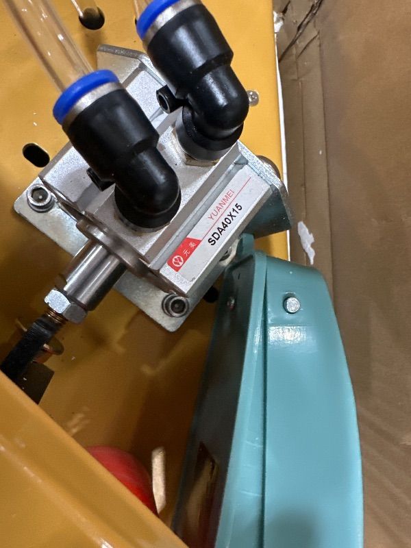 Photo 1 of ***ITEM TESTED FOR POWER, UNABLE TO TEST FURTHER***
YUCHENGTECH Edge Bander Banding Machine Automatic Tape Breaking Portable Edge Banding Machine Curve Straight Edge Bander With Microcomputer Intelligent Temperature Control (110, Volts (AC))