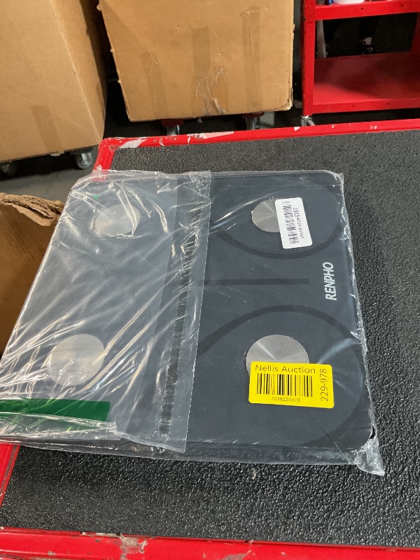 Photo 1 of **MISSING BATTERY COVER, DIRTY**
RENPHO Smart Scale for Body Weight, FSA HSA Eligible, Digital Bathroom Scale BMI Weighing Bluetooth Body Fat Scale, Body Composition Monitor Health Analyzer with Smartphone App, 400 lbs - Elis 1