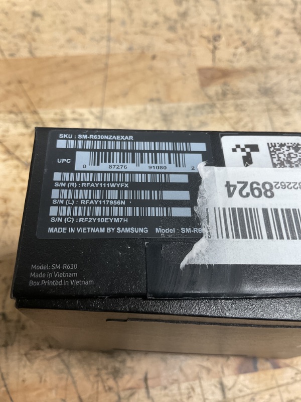 Photo 1 of ***(MAJOR DAMAGE/ SEE NOTES)***
SAMSUNG Galaxy Buds 3  AI True Wireless Bluetooth Earbuds, Noise Cancelling, Sound Optimization, Redesigned Comfort Fit, Silver [US Version, Amazon Exclusive, 2Yr Warranty]