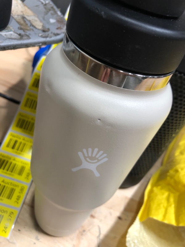 Photo 1 of Hydro flask tumbler 