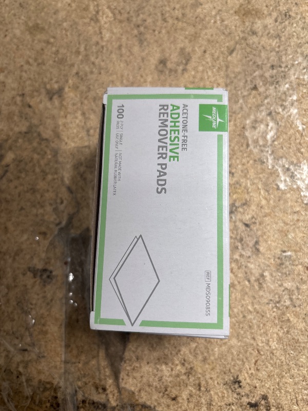 Photo 1 of Medline Adhesive Remover Pads, Acetone-Free, 2-Ply, Box of 100