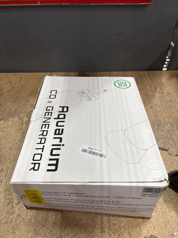 Photo 1 of ZRDR Co2 Generator System 2L with Pressure Gauge Automatic Pressure Relief Valve Bubble Counter for Aquarium Plants?Stable Output Sent Steel Bottle Base