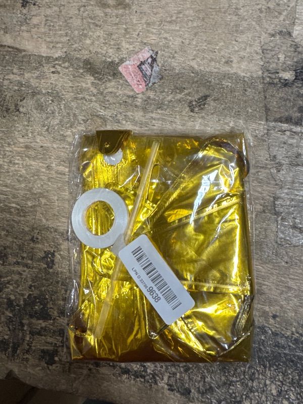 Photo 1 of *UNKNOWN IF POPPED*TONIFUL 4 Pcs 22inch 4D Huge Gold Star Balloons Explosion Star Mylar Foil Balloons for Party Supplies Backdrop Christmas,New Year,Birthday, Wedding,Photo Booth Ornament