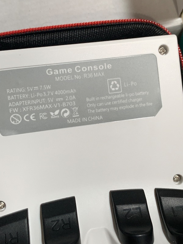 Photo 1 of (SEE NOTES BEFORE BIDDING) R36MAX Retro Handheld Game Console, 18000+ HD Games Mini Retro Video Console, 4.0 Inch IPS Screen,, Portable Arcade Video Gaming Console Gift for Adults Kids, White