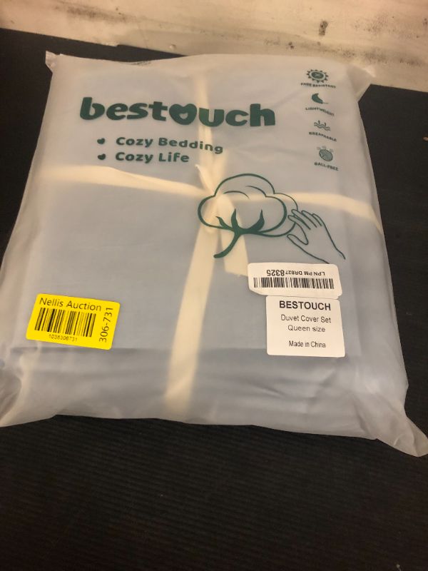 Photo 1 of BESTOUCH Duvet Cover Set 100% Washed Cotton Linen Feel Super Soft Comfortable Chic Lightweight 3 PCs Home Bedding Set Cornflower Blue Queen