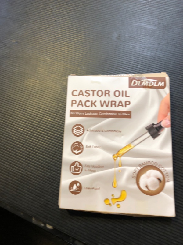 Photo 1 of DLMDLM 2 Pcs Castor Oil Neck Pack, Reusable Orangic Castor Oil Compress Pack Wrap for Thyroid, Less and Mess Comfort Fit