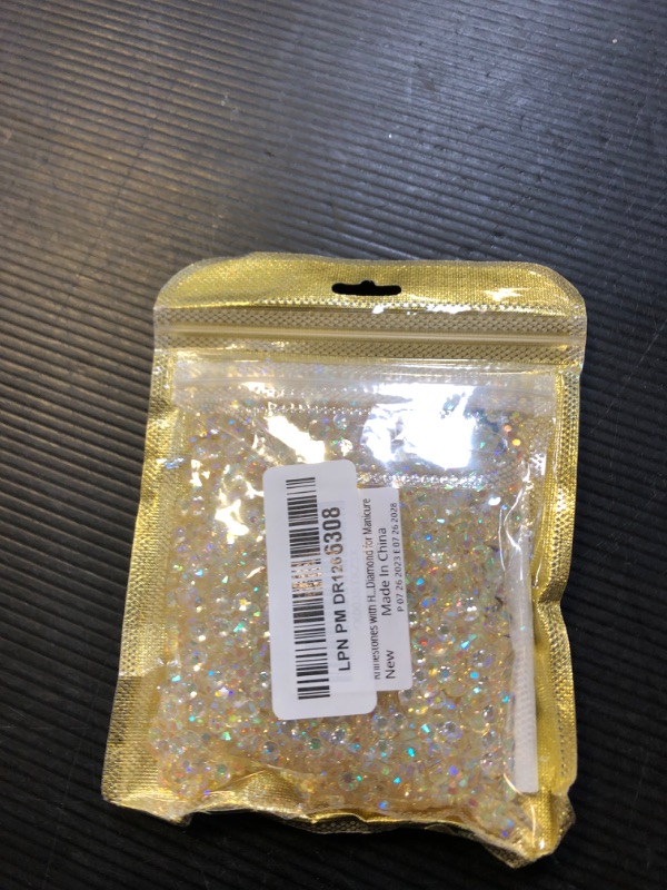 Photo 1 of 5000pcs 5mm Resin Rhinestones Bulk, Transparent AB Flatback Round Jelly Rhinestones Bedazzling Non Hotfix Crystal Gems Large Quantity Wholesale for DIY Crafts Clothes Tumblers Face Makeup Manicure