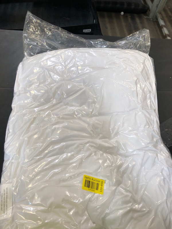 Photo 1 of Digital Decor 100% Cotton Hotel Pillows, U.S. Made Hypoallergenic Pillows with Down Alternative Fiber Fill for Side & Back Sleepers, Set of 2, Three Comfort Levels, (Soft, Medium, Firm) Firm