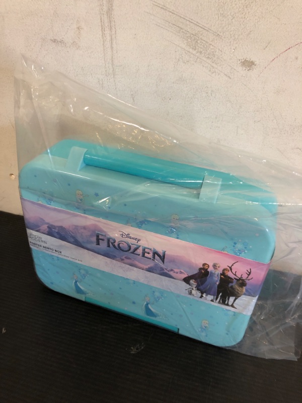 Photo 1 of Disney Frozen Porter Bento Lunch Box