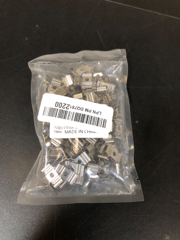 Photo 1 of Pufguy U-Shape LED Channel Mounting Clip Mirror Mounting Clips Led Strip Light Clips Fluorescent Lamp Fixed Installation Accessories for 18mm Wide Strips-100 pcs