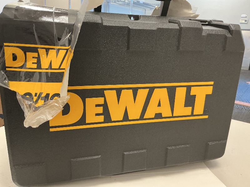 Photo 1 of DEWALT 12V MAX Laser Level, Green Line Laser, 3-Way, 360 Degree Professional Laser, Cordless/Rechargeable (DW089LG)