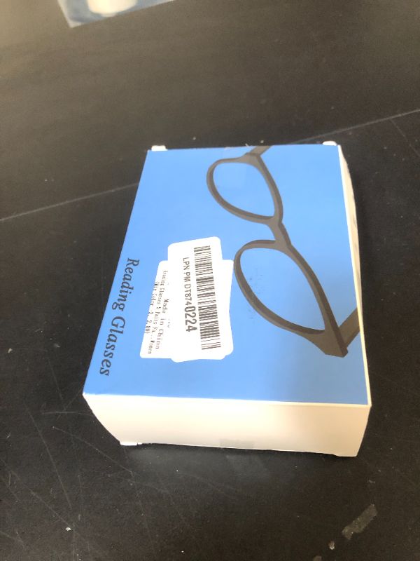 Photo 1 of Kerecsen Reading Glasses 5 Pairs Fashion Ladies Readers Spring Hinge with Pattern Print Eyeglasses for Women (Mix Color -2, 2.00)