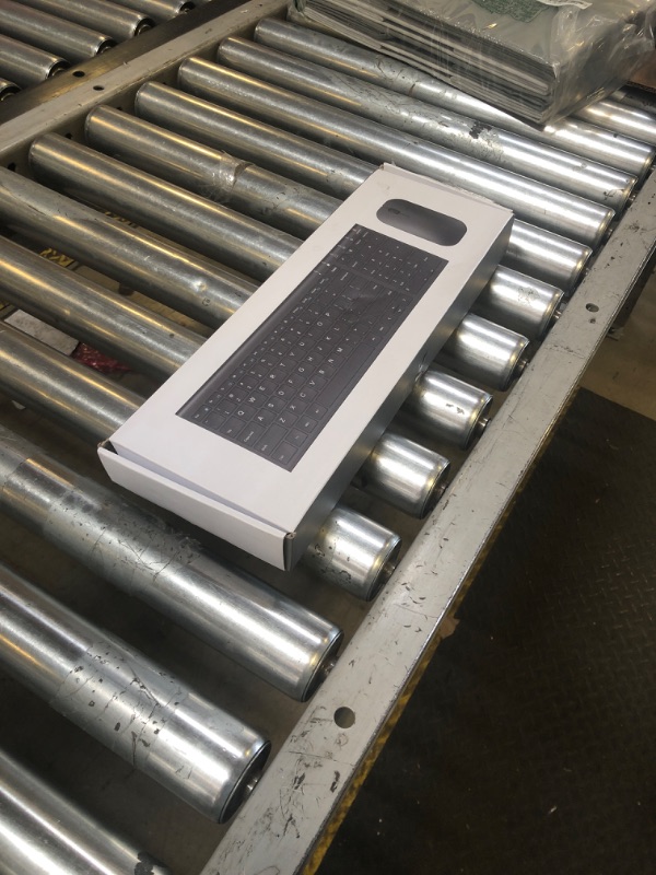 Photo 1 of seenda Rechargeable Wireless Keyboard Mouse, Ultra Thin Low Profile Wireless Keyboard and Mouse with Number Pad, Quiet Portable Combo Compatible for Windows XP/7/8/10/11/11 Pro, Black and Grey