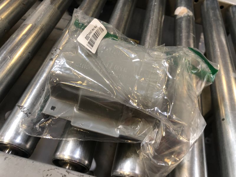 Photo 1 of 1-Gang Horizontal Metal Weatherproof Lockable While In Use Outdoor Outlet Receptacle Cover, 7-in-1 Configurations