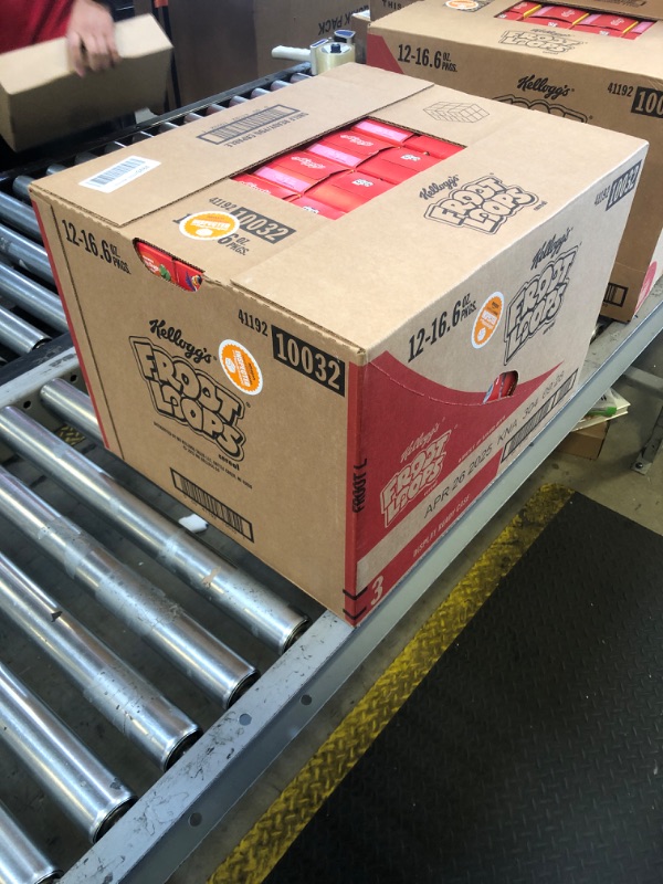 Photo 1 of Kellogg’s Froot Loops Breakfast Cereal, Kids Cereal, Family Breakfast, Family Size, Original (12 Boxes)