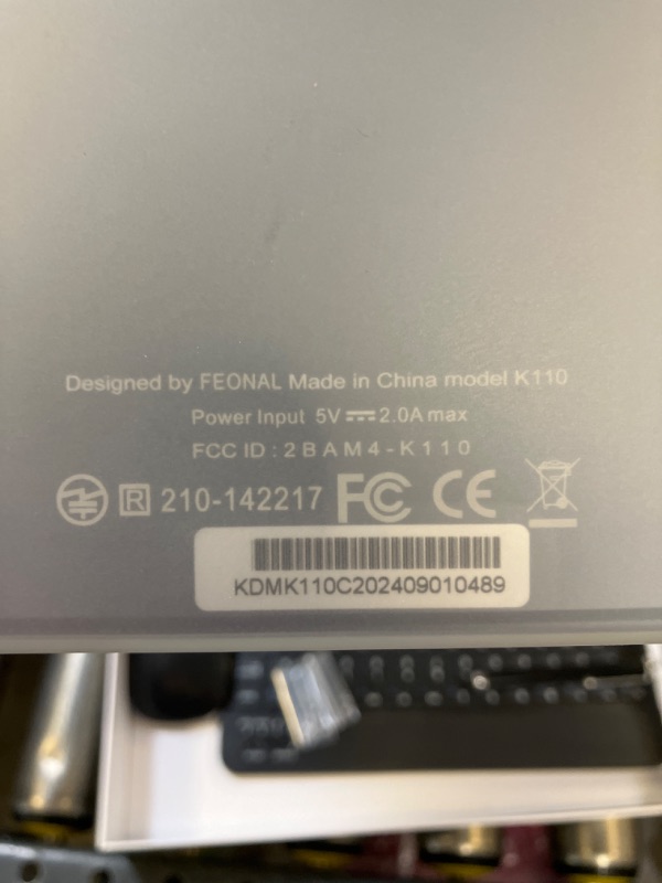 Photo 1 of Tablet 2025 Latest Android Tablet 10 inch, Octa-Core 5G WiFi Tablet with Keyboard, 128GB + 8GB + 1TB Expandable Storage, Large Touch-Screen Tablet, 13MP Dual Camera/Bluetooth/GPS/HD Display/Mouse/Case