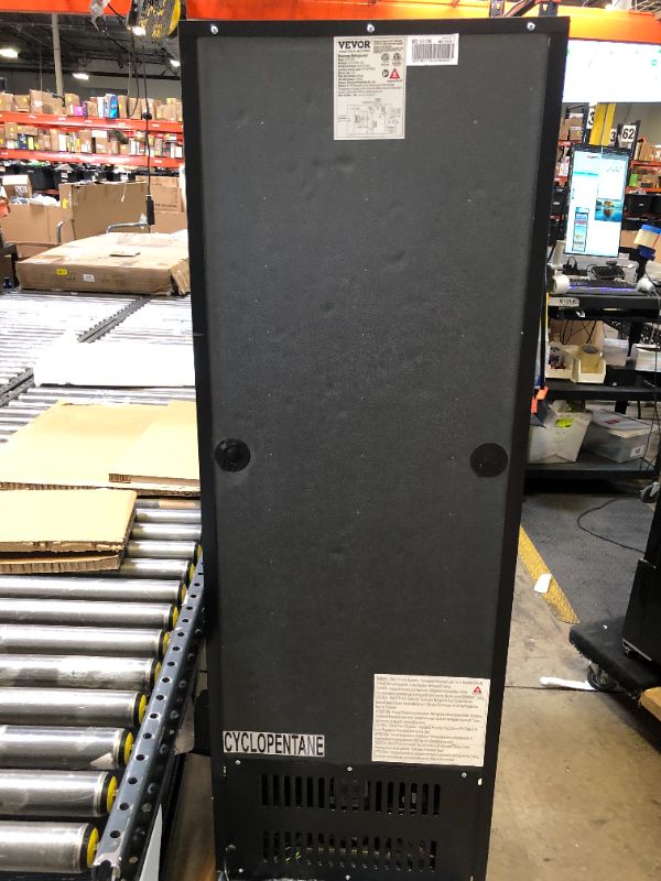 Photo 1 of VEVOR Commercial Merchandiser Refrigerator, 6.8 Cu.Ft / 195L Beverage Refrigerator Cooler Merchandiser, Glass Door Display Refrigerator Upright Fridge with 3 Adjustable Shelves, Customizable Lightbox