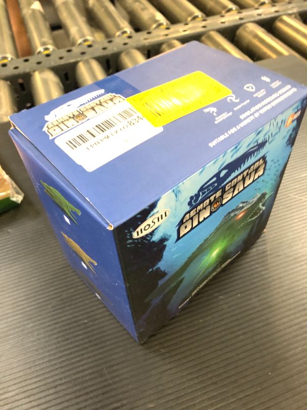 Photo 1 of KIEAHCEY 2.4GHz Remote Control Mosasaurus Dinosaur Swimming Pool High Simulation Toys, RC Boat Lake Bathroom 8-12 Years Boys Girls Christmas Halloween Tricky Birthday Gift