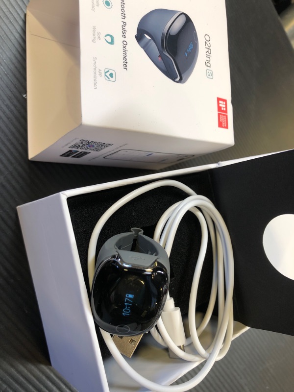 Photo 1 of Wellue O2Ring-S Oxygen Monitor with Vibration Reminder, Bluetooth Pulse Oximeter Tracks SPO2 and Pulse Rate, 24 hrs Battery Life, 4*10 Hours Built-in Memory, Rechargeable Pulse Ox with Free PC & APP